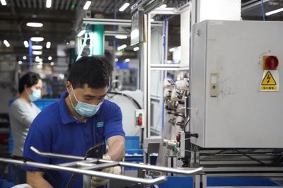 生產(chǎn)防疫兩手抓 | 華新汽車(chē)零部件生產(chǎn)企業(yè)有序恢復(fù)產(chǎn)能